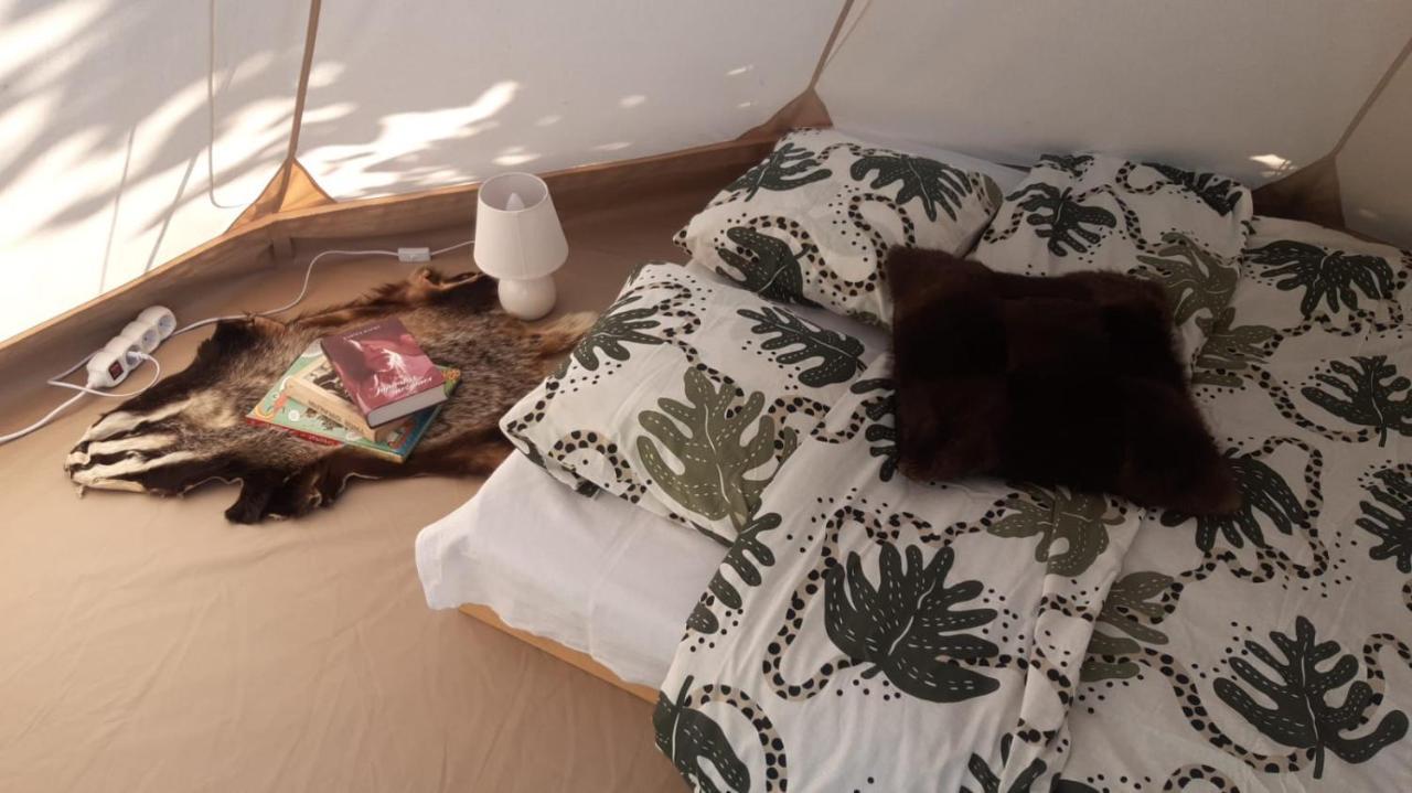 Отель Glamping Fluffy Horns - Glempings Pukainie Ragi Плиеньциемс Экстерьер фото