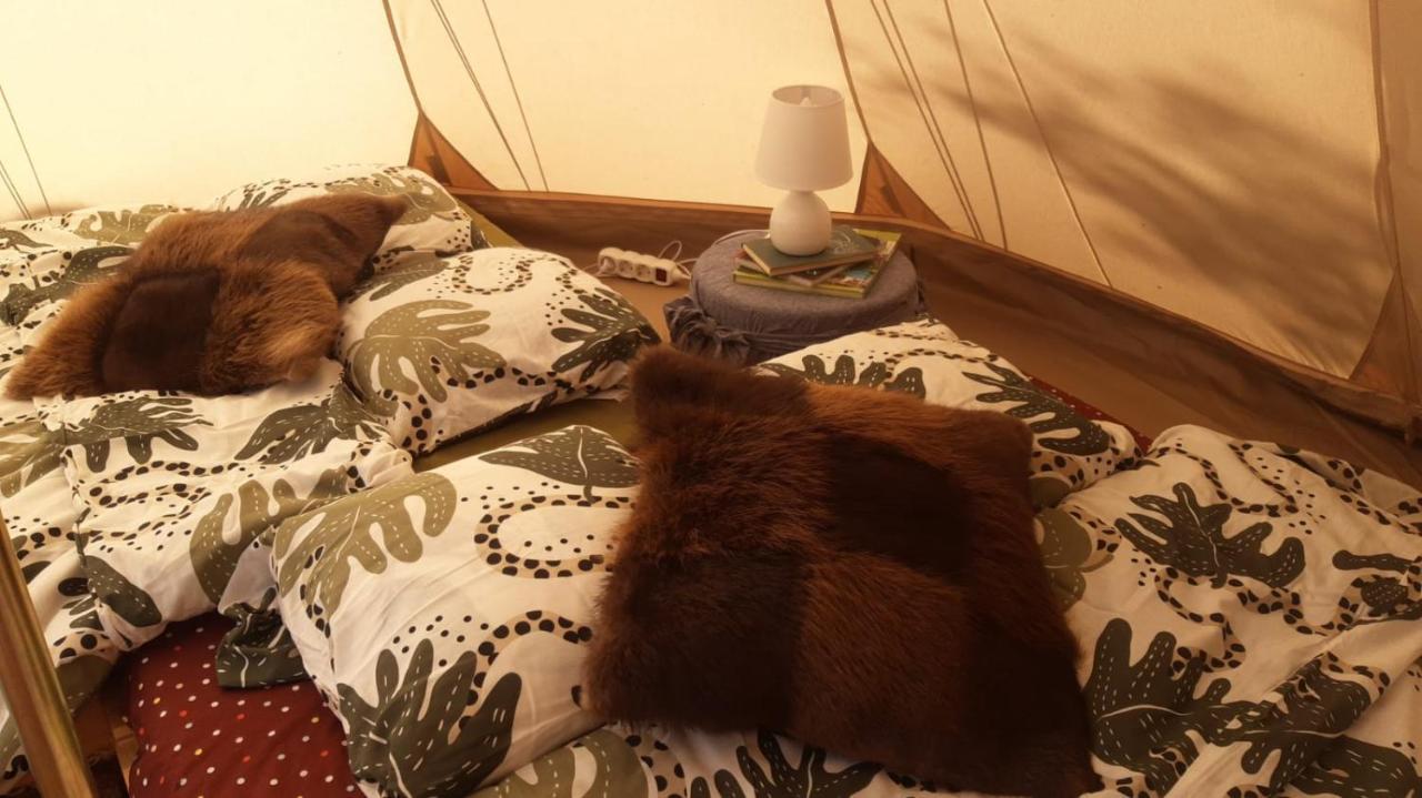 Отель Glamping Fluffy Horns - Glempings Pukainie Ragi Плиеньциемс Экстерьер фото